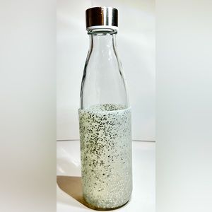 Silver Glitter Sparkle Glass Water Bottle with Silver Cap